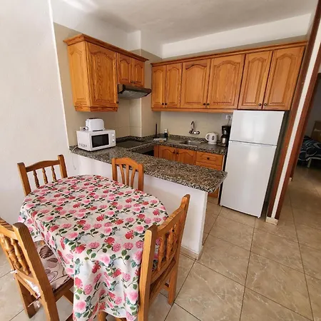 Apartment Floritas 2 *