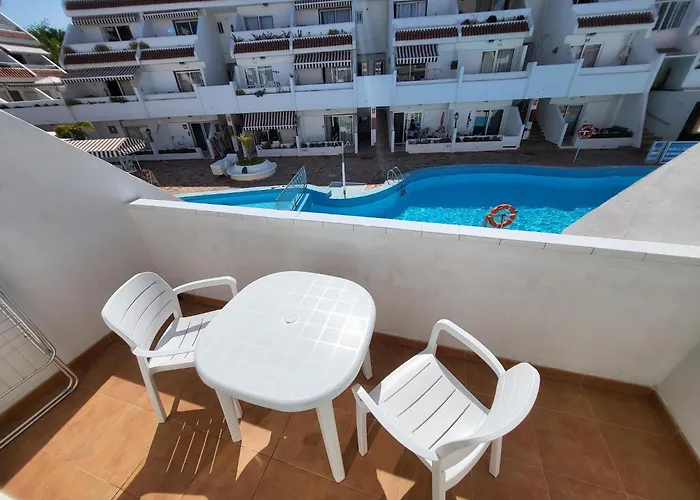 Floritas 2 Apartman Arona